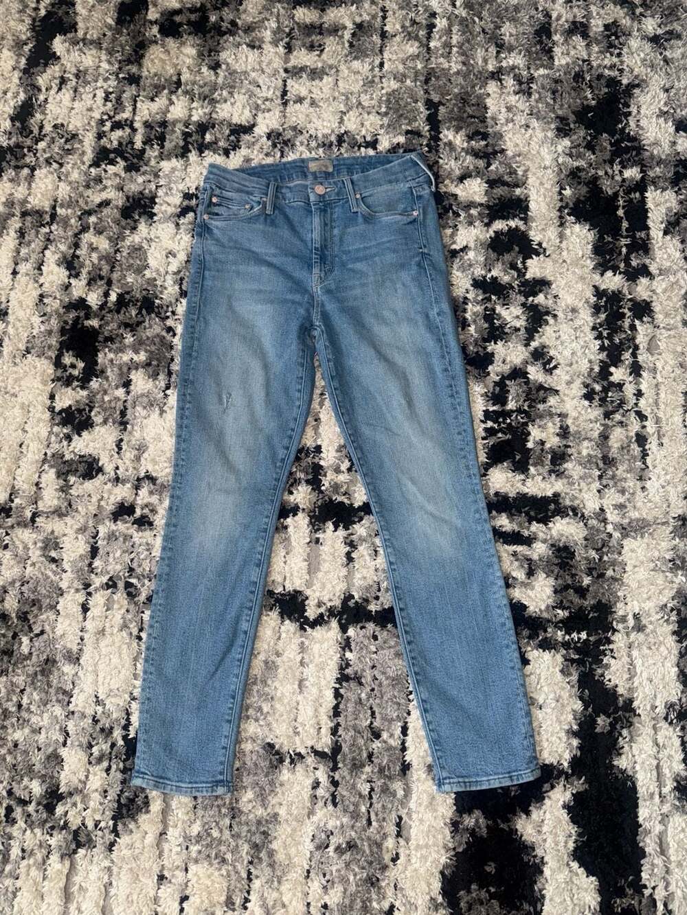 MOTHER The Looker Crop Independent Studies Skinny Jeans Size 26